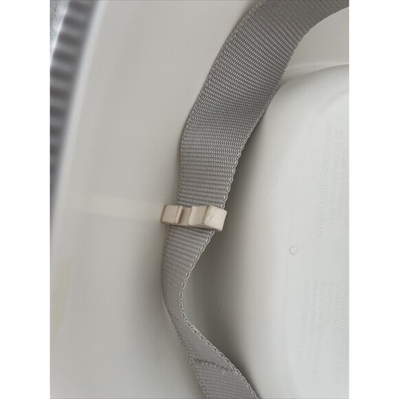 BabyBjörn Booster Seat 069021US White For Toddlers Using Existing Dining Chair - Picture 14 of 16